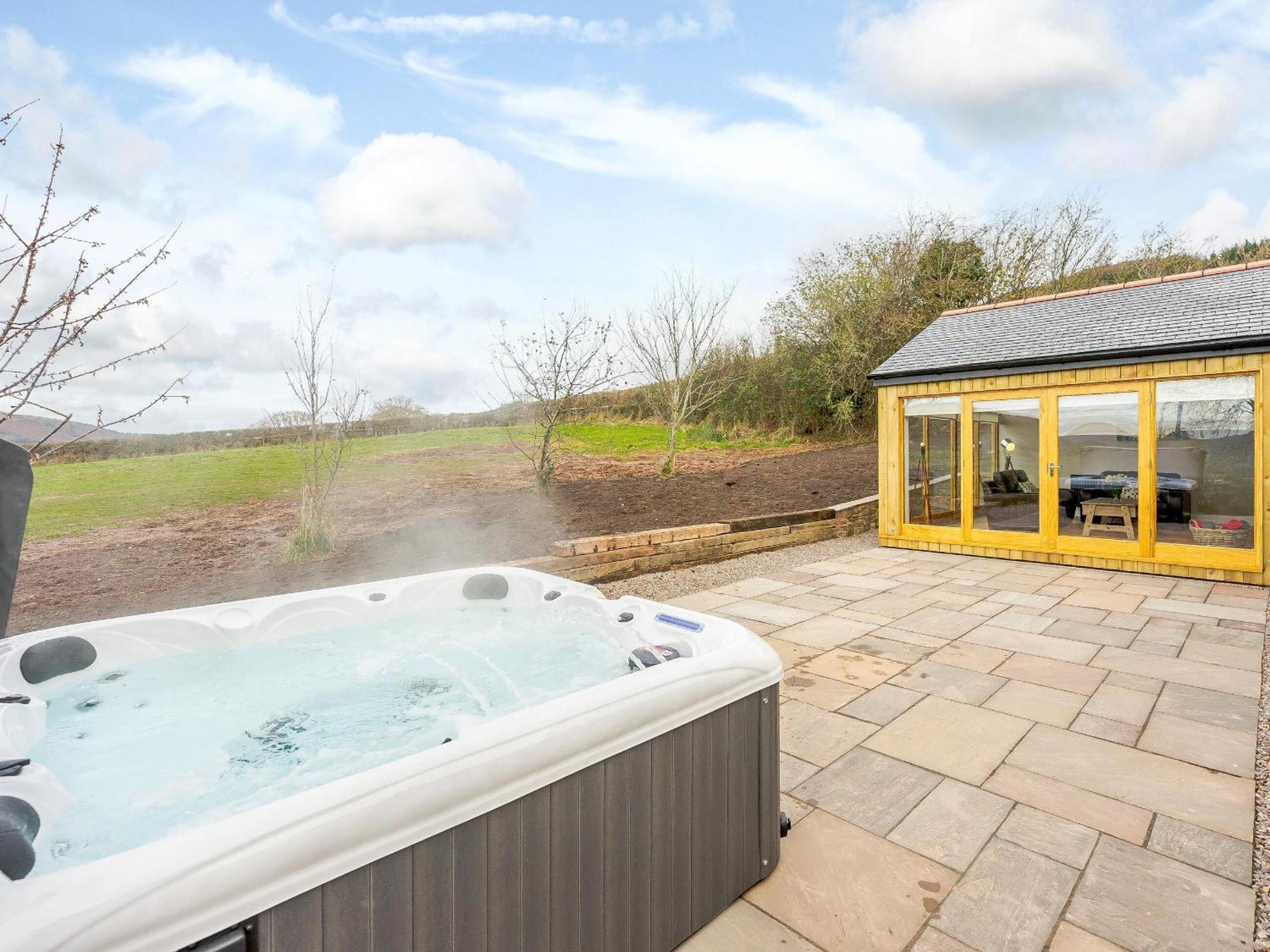 Tyr Ywen Cottage Abergavenny ภายนอก รูปภาพ